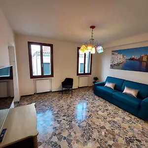 Residenza Donini In 2 , Venezia Italia